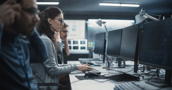 az engineer | Braintree